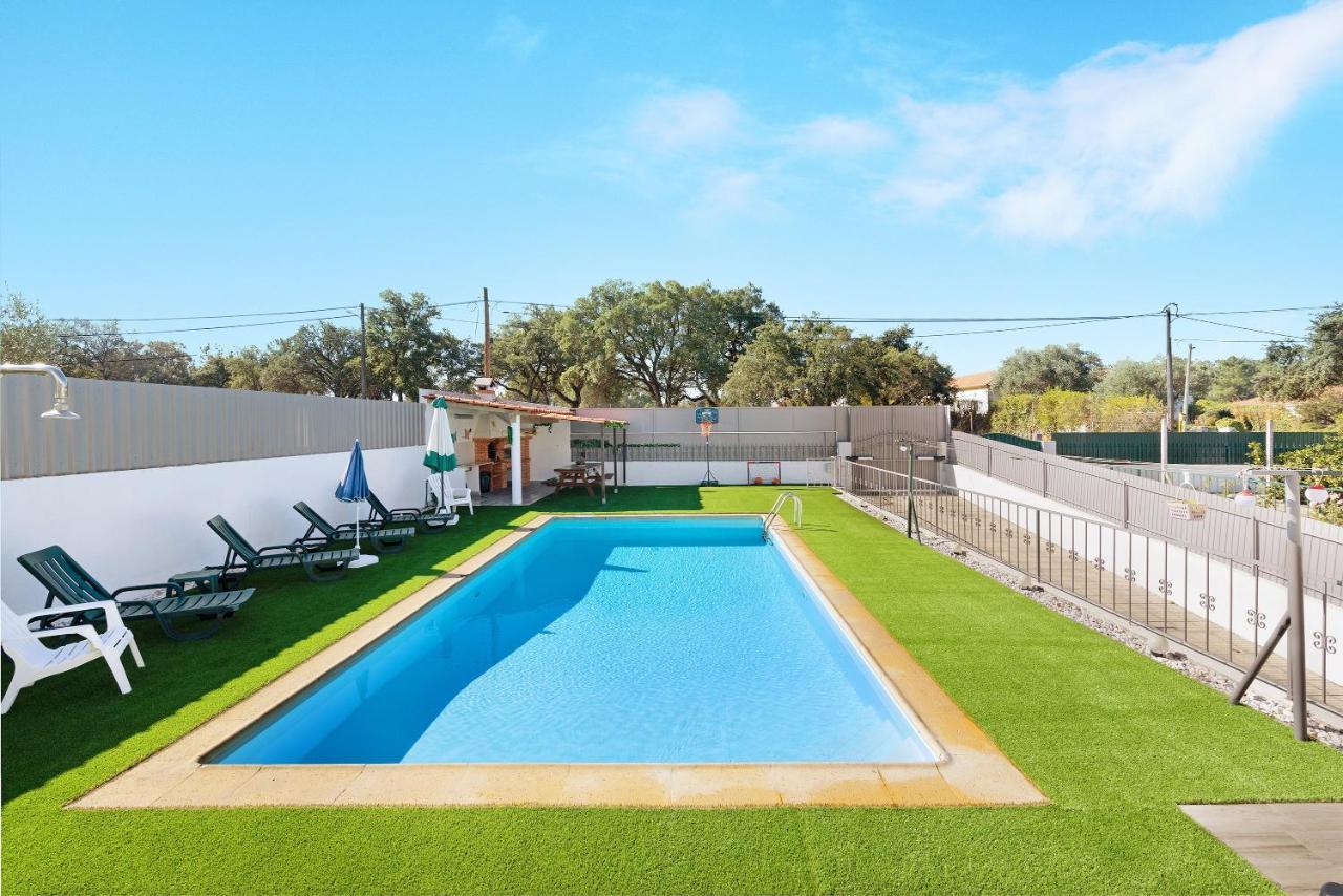 Villa As Cumadres Azeitao Exterior photo
